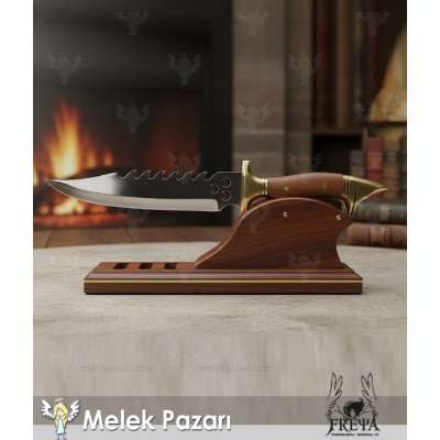 Ü. Hilal, Kurt Başlı Avcı Bıçağı, Kamp Bıçağı