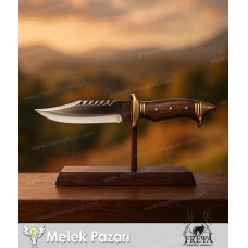 Kurt Başlı Avcı Bıçağı, Kamp Bıçağı