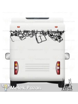 Askıdaki Tatil Kıyafetleri Karavan Sticker
