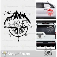 Pusula Karavan Sticker. Kamp Yapan Köpekler Pusula Karavan Çıkartması