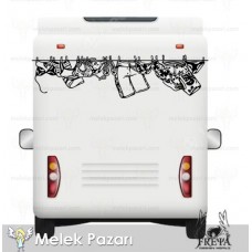 Askıdaki Tatil Kıyafetleri Karavan Sticker