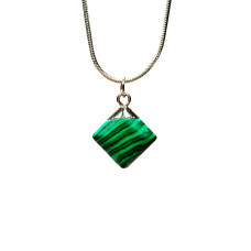 Malakit Doğal Taşı Zincirli El Yapımı Kolye Uç: 1,5 cm Zincir: 20 cm Kutulu 