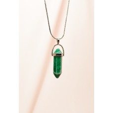Yeşim Doğal Taşı Zincirli El Yapımı Tasarımlı Kolye Uç: 3,5 cm Zincir: 20 cm Kutulu