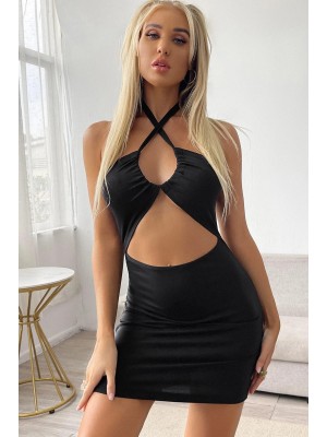 Kadın Siyah Sırt ve Göğüs Dekolteli Boyundan Bağlamalı Gecelik Kadın Siyah Sırt ve Göğüs Dekolteli Boyundan Bağlamalı Gecelik