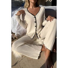 Kadın Beyaz Örme Kumaş V Yaka Düğmeli Rahat Şık Pijama Takımı