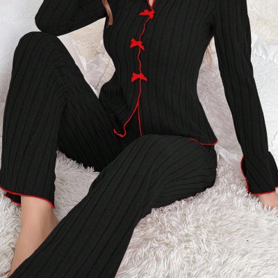 Kadın Siyah Kırmızı Biyeli ve Fiyonklu Uzun Kollu Mevsimlik Pijama Takımı