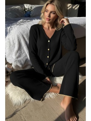 Premium Kadın Fitilli Pijama Takımı – Siyah Gold Biye Detaylı, Yumuşak Dokulu Ev Şıklığı Premium Kadın Fitilli Pijama Takımı – Siyah Gold Biye Detaylı, Yumuşak Dokulu Ev Şıklığı