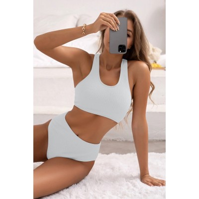 Kadın Beyaz Çapraz Sırt Detaylı Iç Çamaşır Takımı Kadın Beyaz Çapraz Sırt Detaylı Iç Çamaşır Takımı