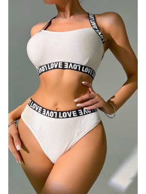 Kadın Beyaz Çapraz Sırt Ve Love Yazı Detaylı Iç Çamaşır Takımı Kadın Beyaz Çapraz Sırt Ve Love Yazı Detaylı Iç Çamaşır Takımı
