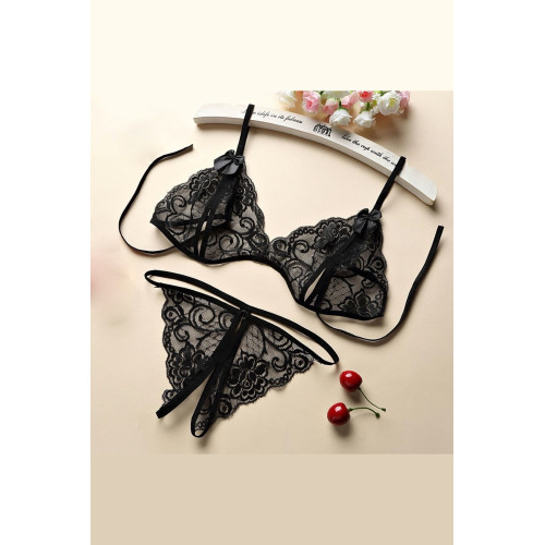 Kadın Siyah Dantelli Sütyen Külot Takımı