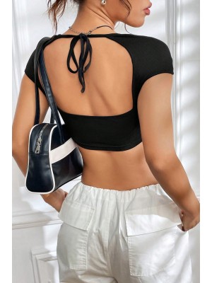 Kadın Siyah Sırt Dekolteli ve Boyundan Bağlamalı Yarım Kol Crop Top Bluz